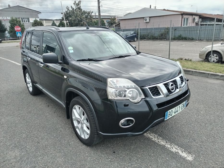 Nissan X TRAIL/AN 2011/2 LITRI DIESEL 150CP /TRACȚIUNE 4* 4 (4* 2)