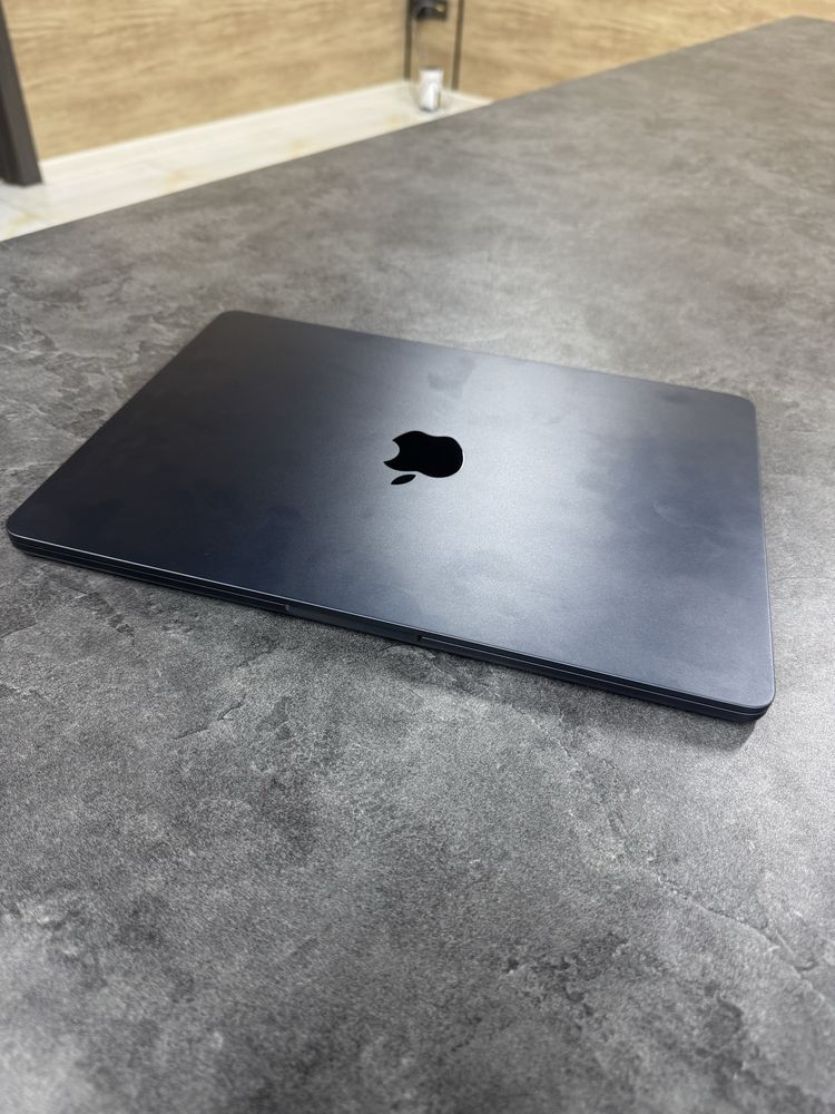 Macbook air m2 8/256gb Full box