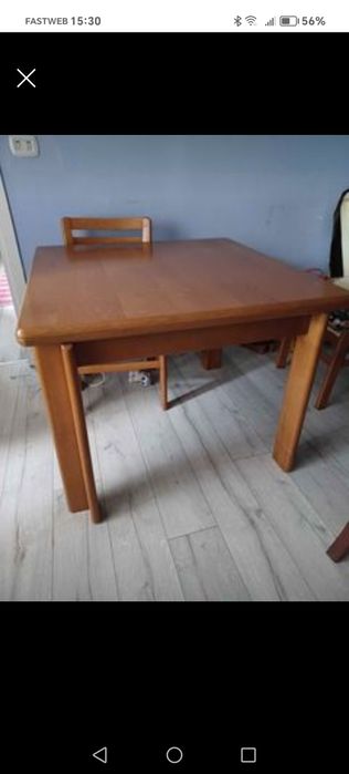 Masă lemn masiv și 4 scaune