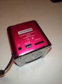 MP3 player micro SD cu boxa cube