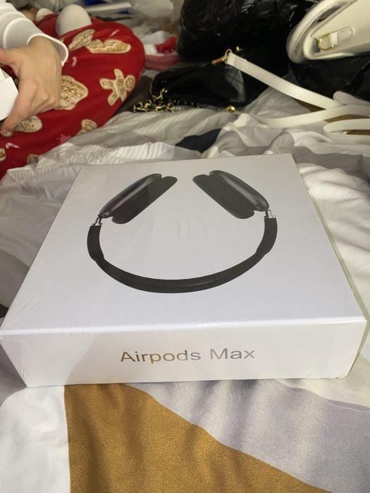Casti airpods Max apple sigilate