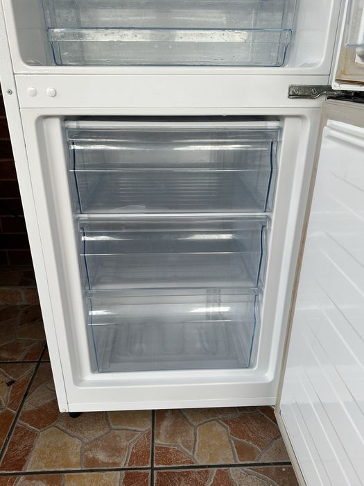 De vanzare combina frigorifica