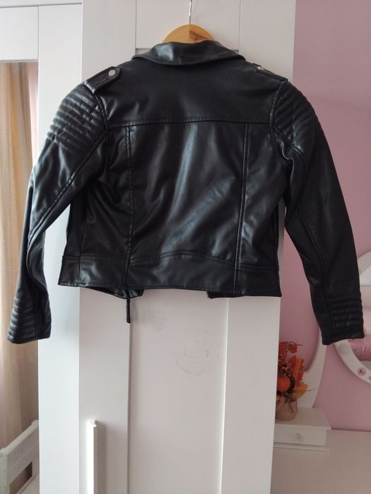Кожено яке НМ 134 см. за момиче