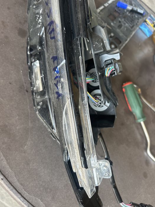 Фар за Nissan Ariya