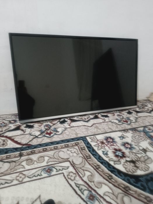 Televizor 43 Artel smart