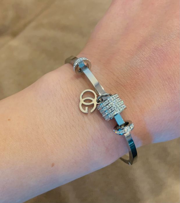 Посребрена Гривна