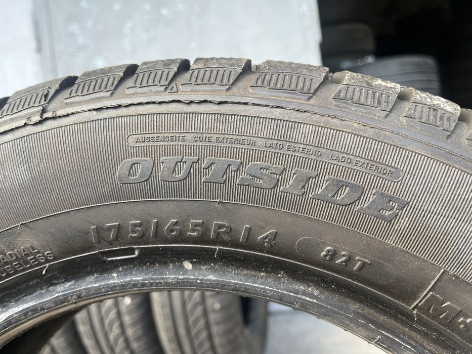4 бр. зимни гуми 175/65/14 Dunlop 7 mm DOT 2011