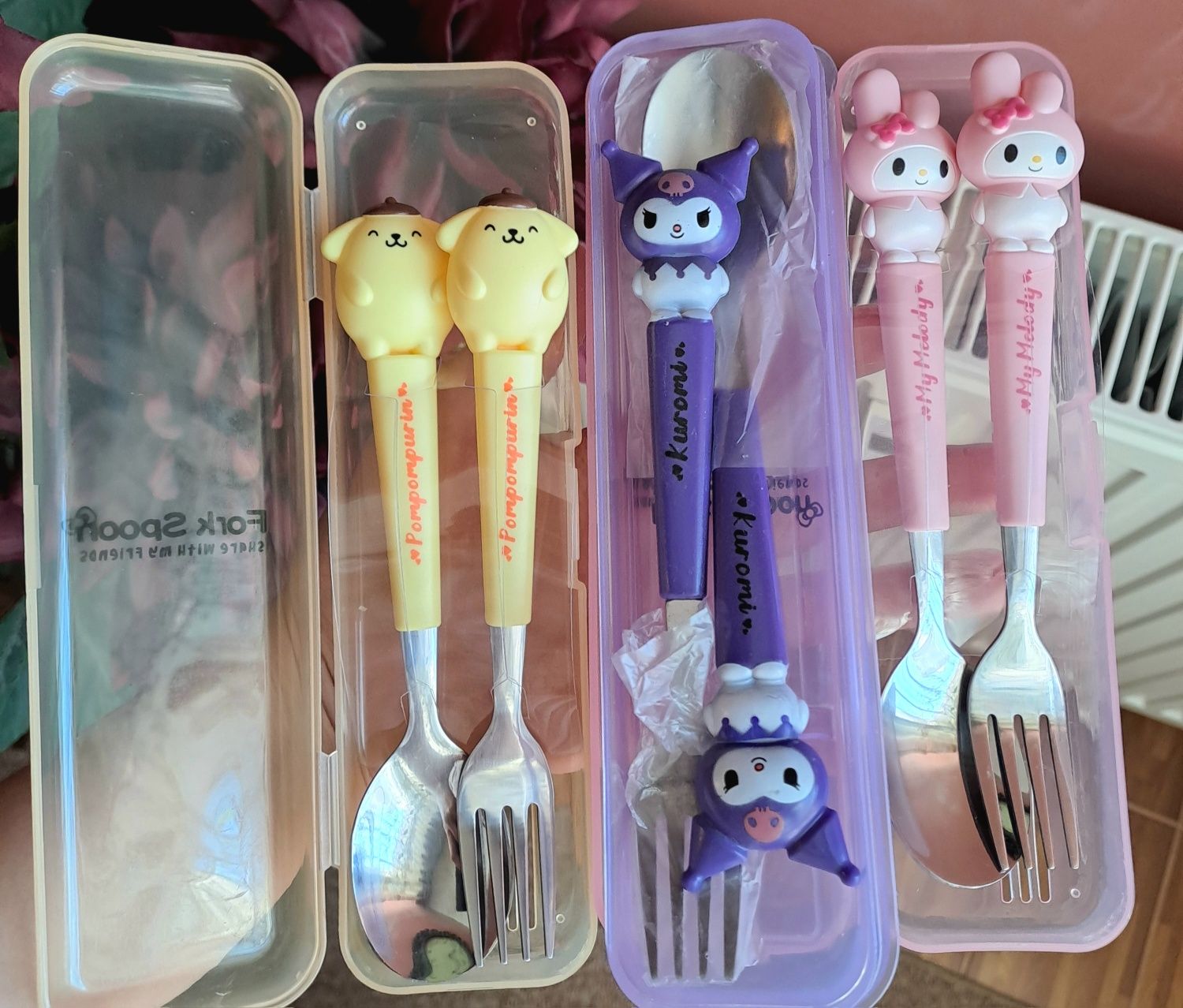 Set tacamuri sanrio pt copii kuromi my melody cinnamoroll