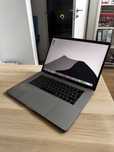 Macbook pro 2017 16’
