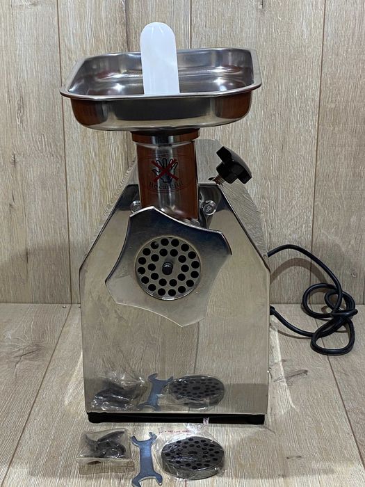Masina tocat carne MK 12 Poland profesionala 799 lei