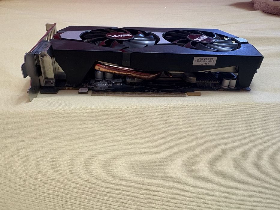 видеокарта Sapphire AMD Radeon R9 200 Series 2GB GDDR5