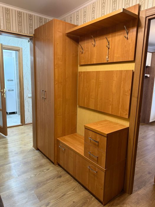 Продам прихожую
