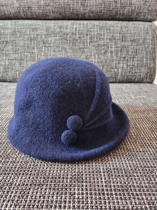 Palarie noua dama 100% lana cloche