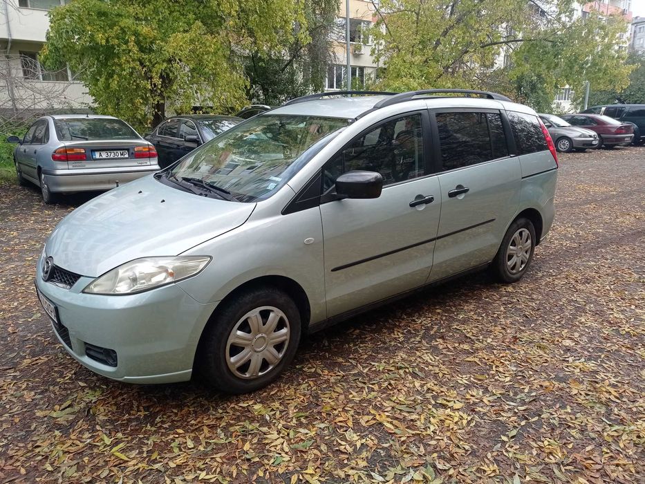 Продавам Mazda 5 в много добро техническо състояние