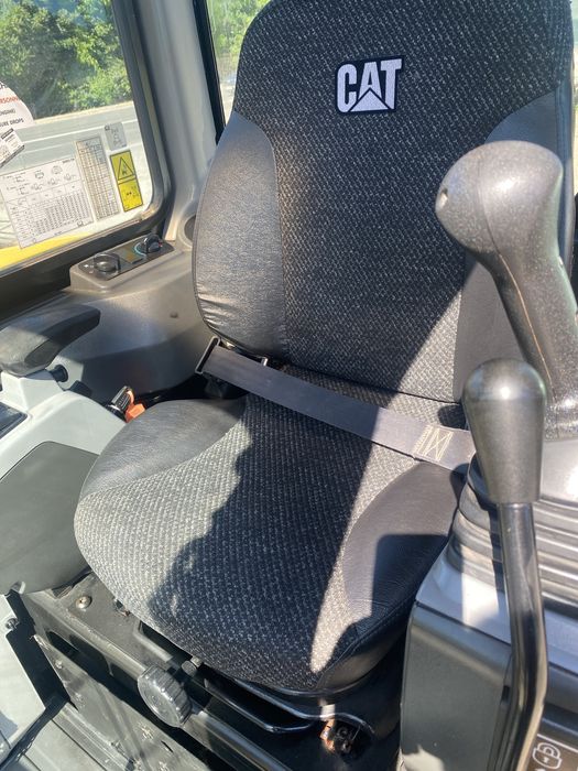 Miniexcavator cat 305 E2 an 2019 5,2 tone