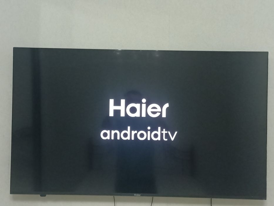 Телевизор Наier androidtv