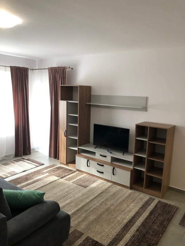 Apartament de inchiriat