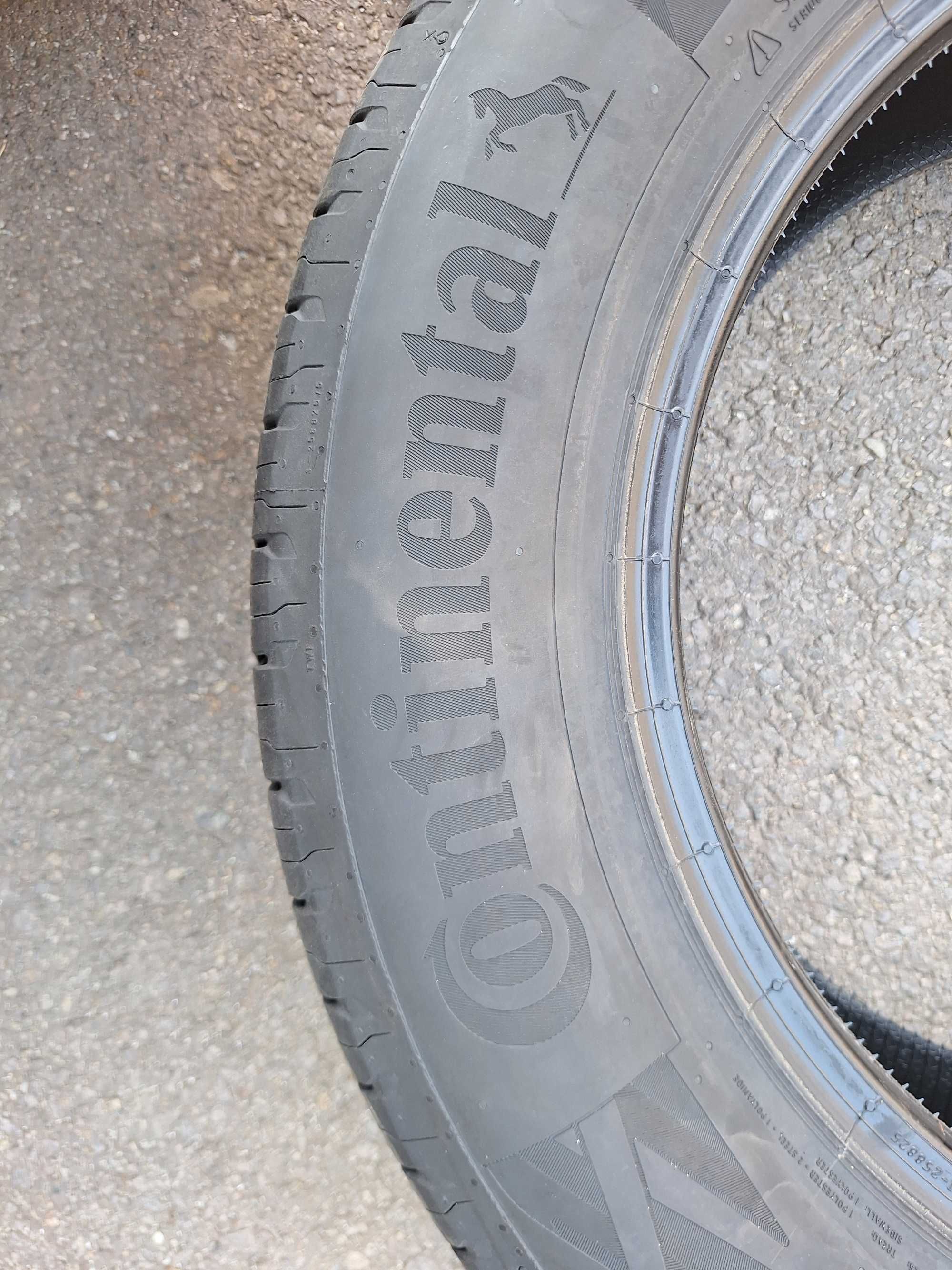 Anvelope vara absolut noi Continental 215/65 R17 V XL. 2000 lei/4 buc.