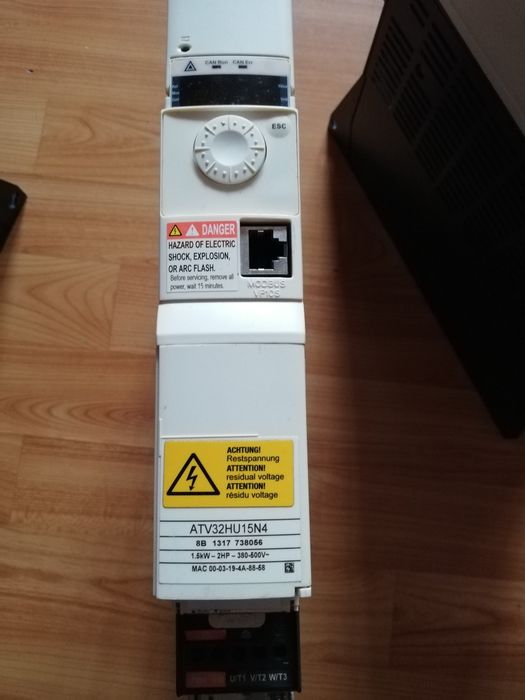 Convertizor frecvență Schneider ATV 32