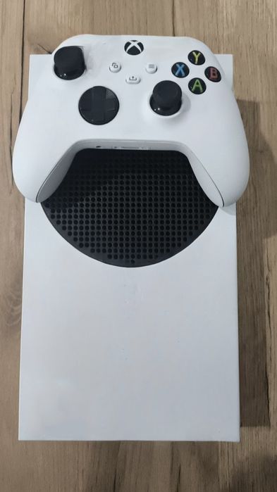 Xbox series s. Состояние идеальное