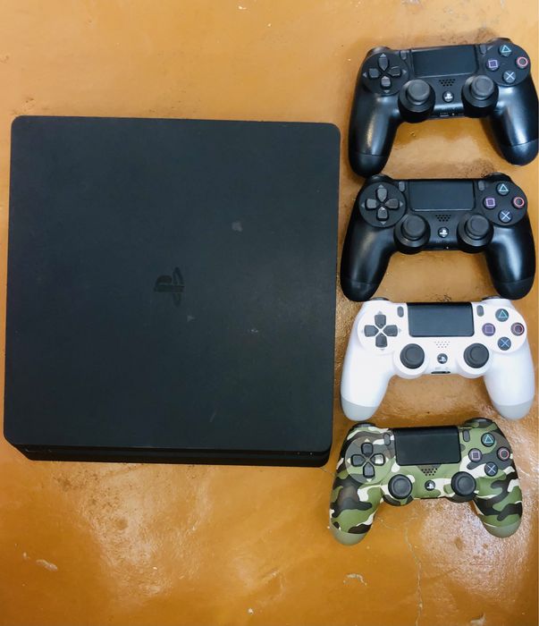 PlayStation 4 slim 500 gb PS4 slim
