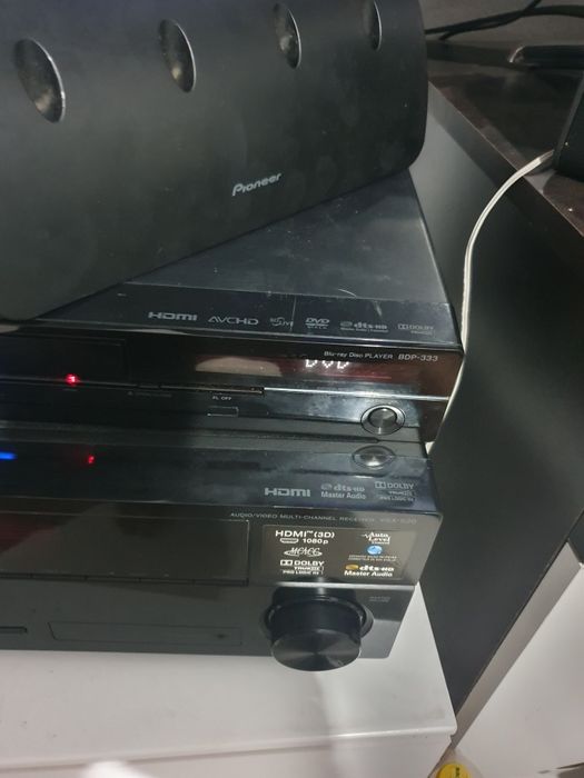 Vând stație Pioneer