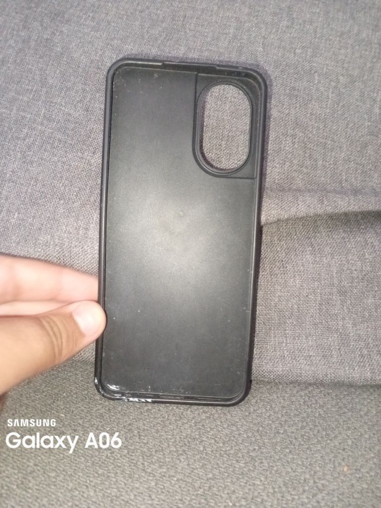 Продам 2 чехла для Oppo A18 4G и А38