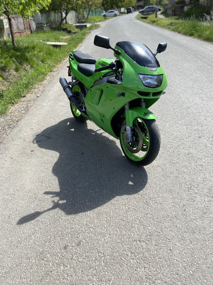 Vand sau schimb Kawasaki ninja zxr6