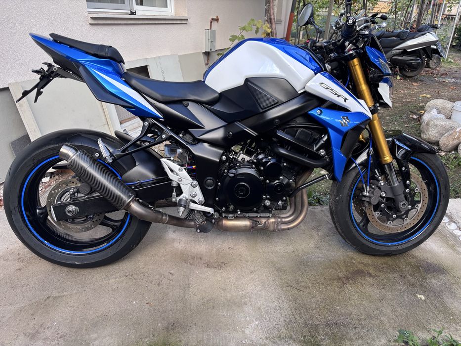 Suzuki GSR 750i уникат