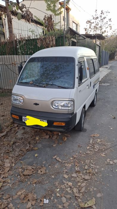 Автомобиль Дамас