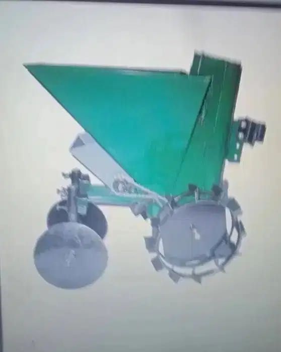 Plantator cartofi pentru motocultor NOU