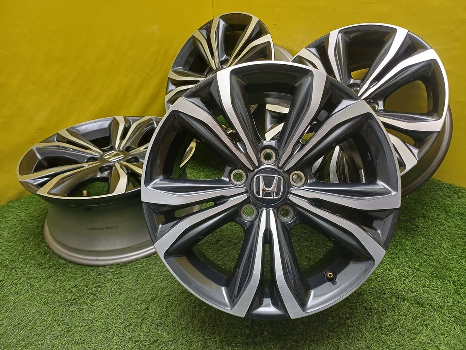 Диски R16 5x114.3 на Honda и другие.