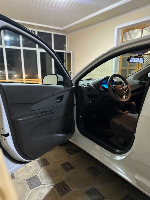 Cobalt 2024 Propan/Benzin