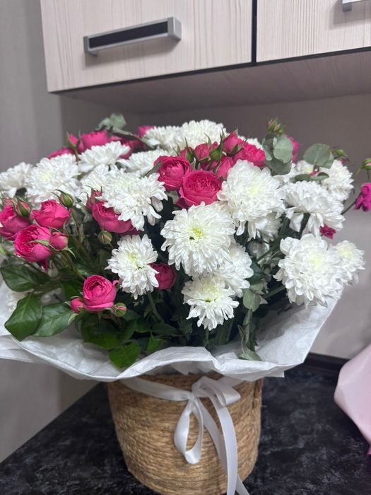 Свежый адемі гул.он мың карзинадағы.екіншісі бес мың