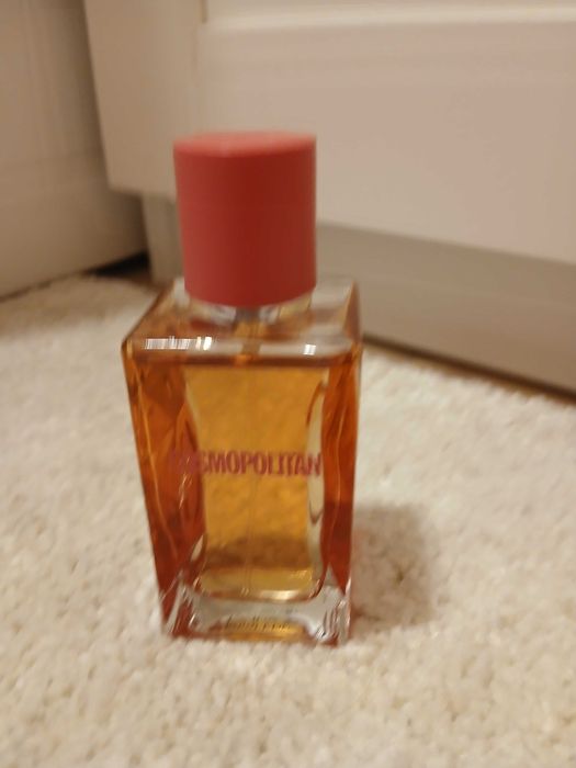 Apa de parfum Cosmopolitan 50 ml