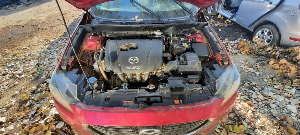 Dezmembrez Mazda CX-3 motor 2.0 benzina 120cp PEX3 dezmembrez cutie de viteze manuala 6+1 trepte