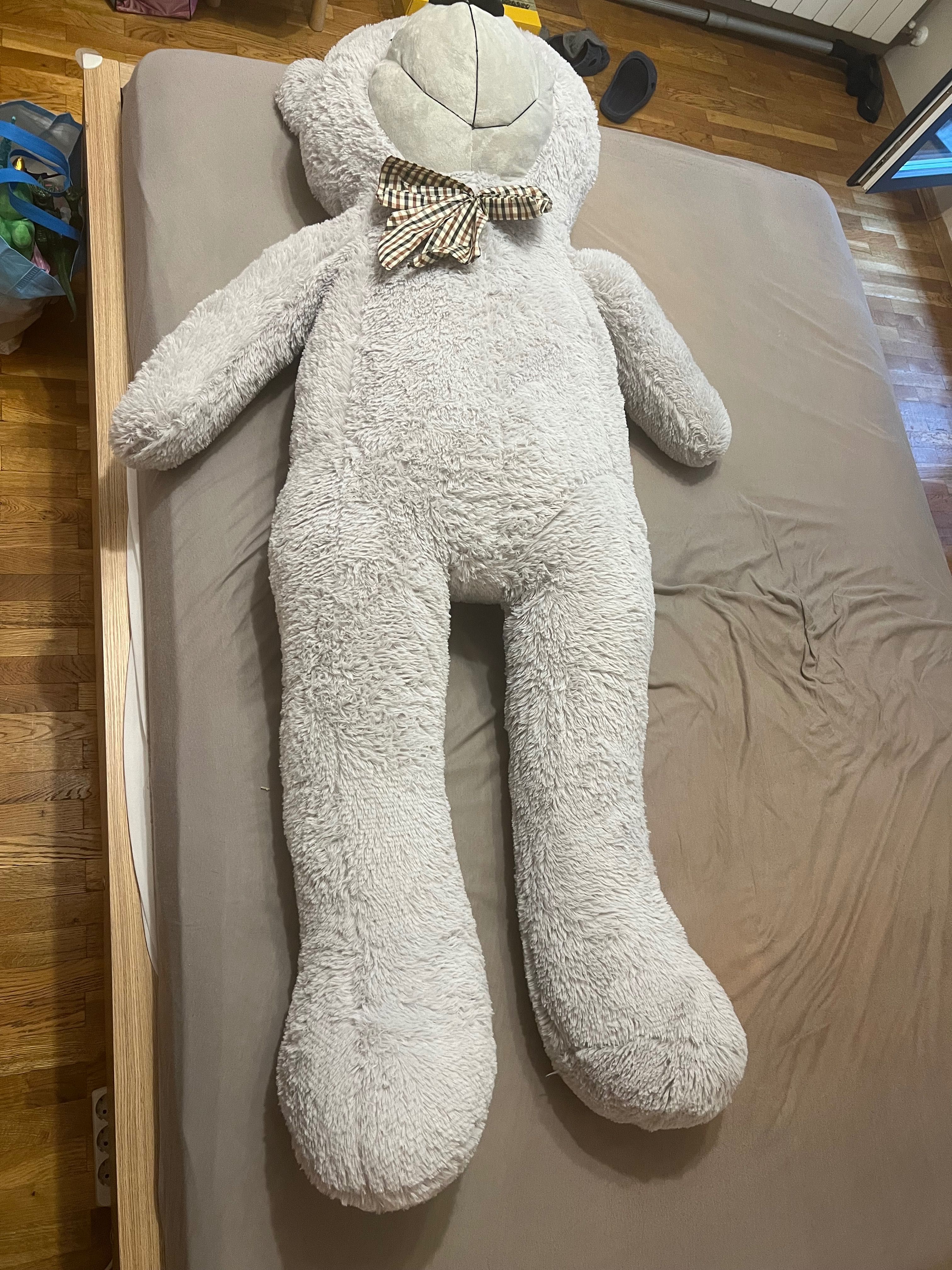 Продавам плюшена играчка