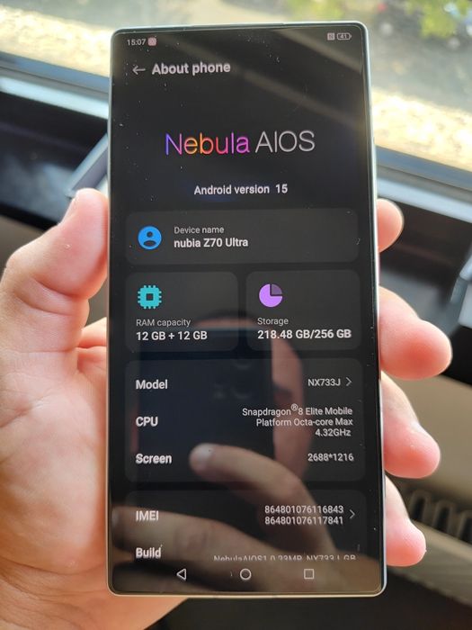 Vând ZTE Nubia Z70 Ultra Yellow Gold