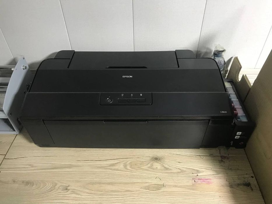 Принтер epson  l1800