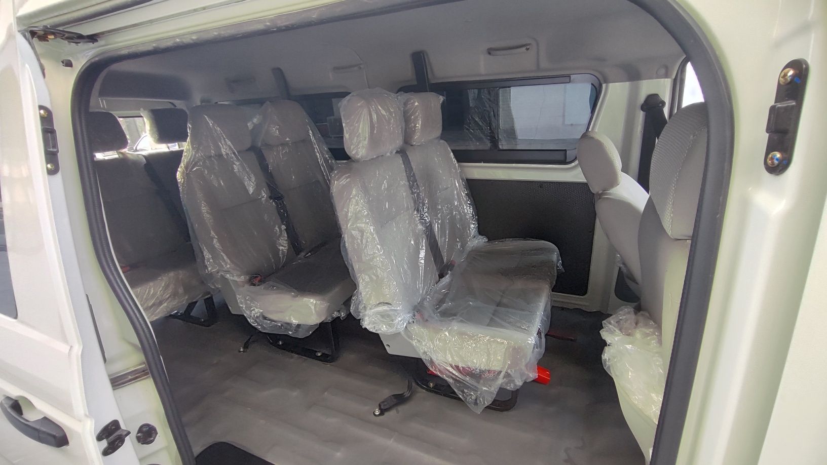 Dongfeng M2 mikro aftobus