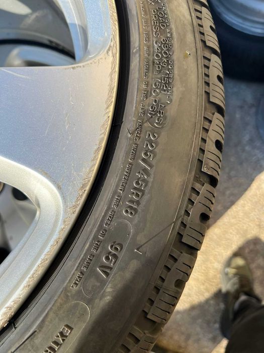 Зимни гуми 225 45 18 Michelin Pilot Alpin грайфер 6 и 5.5мм DOT 3517