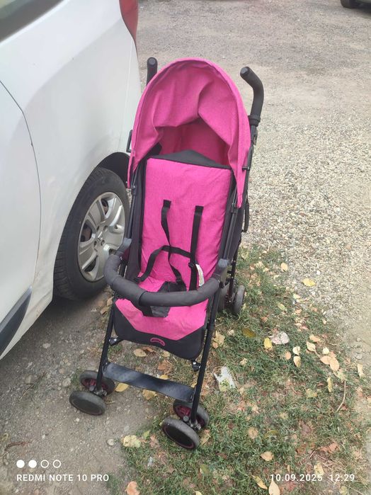 De vânzare cărucior fete