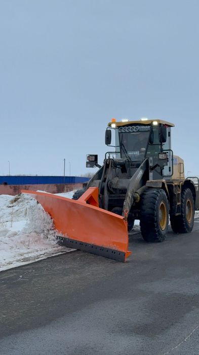 Отвал на погрузчик 3,5 метра ширина захвата