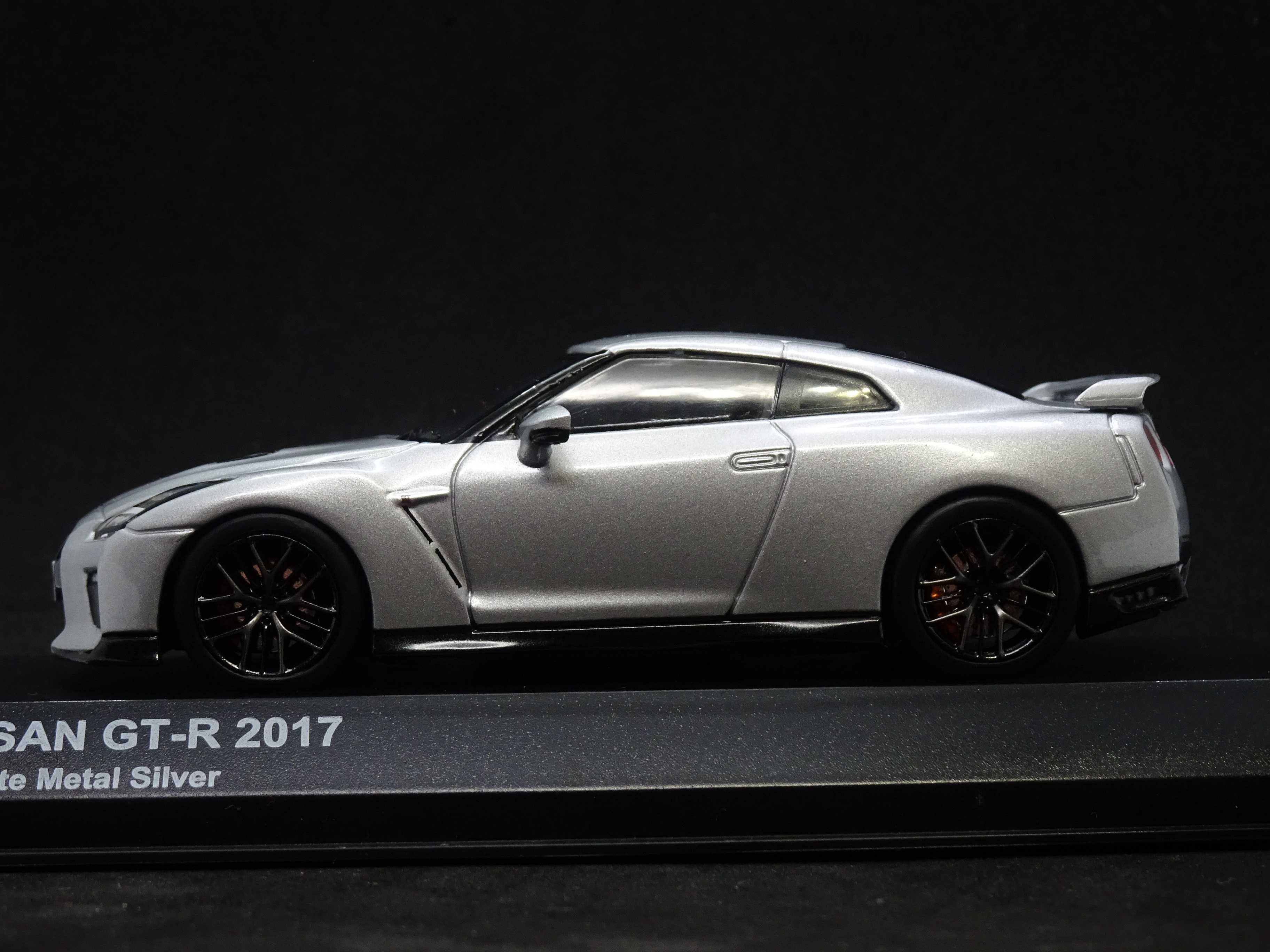 Macheta Nissan GTR 2017 Kyosho 1:43