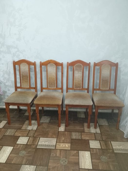 Продам стуля в количество 12 штук