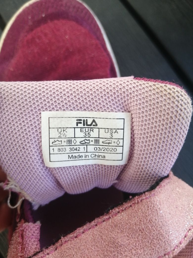 Маратонки момиче 35 nike fila