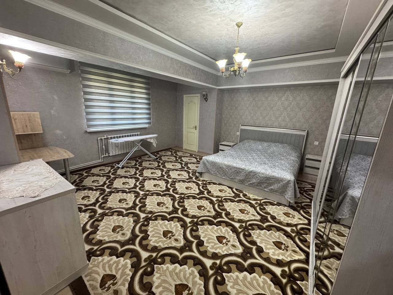 Сдается 3х ком квартира на ЦУМ Ц-7, ор-р: 110 школа, 103 м²
