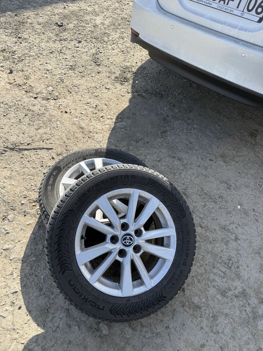 Шины с дисками в отличном состоянии