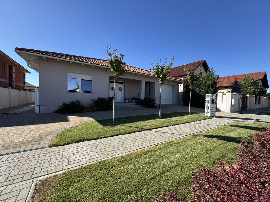 Casa de vanzare.