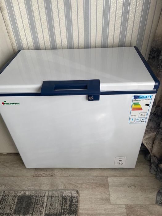 Морозильная камера (ларь)